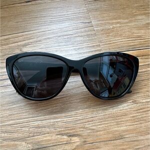 Shady Rays Cat Eye Frame in Black